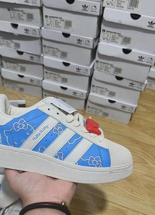 Кроссовки adidas hello kitty superstar🩵🩵🩵