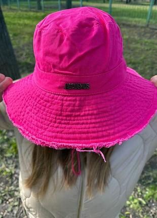 Панама з принтом jacquemus le bob artichaut рожева