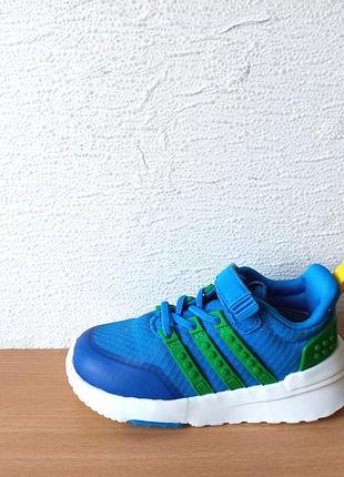 Отличные кроссовки adidas 24 р. стелька 15,2 см.