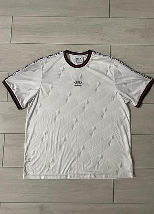 Футболка умбро umbro