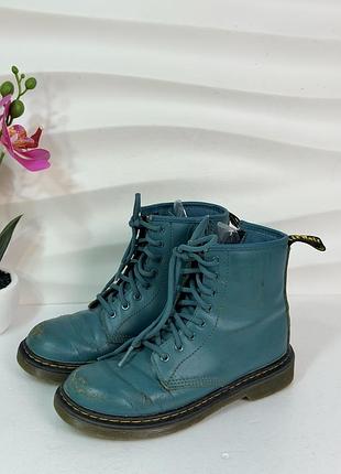 Бірюзові мʼятні яскраві черевики мартінси dr. martens