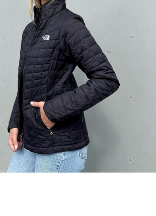 Женская куртка the north face
