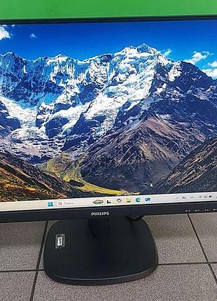 Монитор б/у philips 243v7q 3