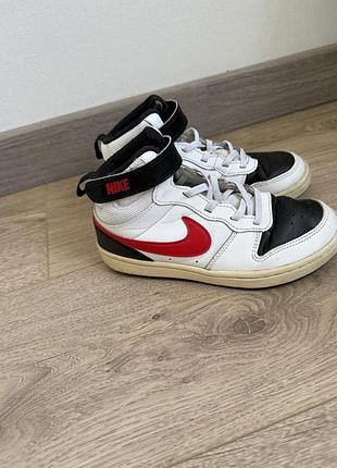 Кросівки nike