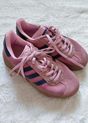 Замшеві кросівки adidas gazelle