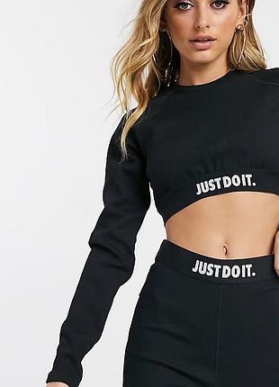 Оригінал спортивний лонг топ nike sportswear long sleeve crop top оригинал кроп топ m