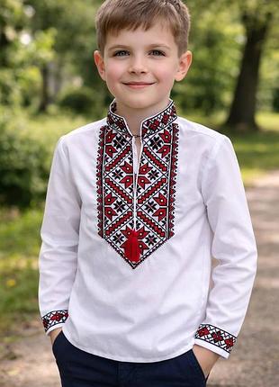 Детская рубашка вышитая вышиванка для мальчика белая с красным