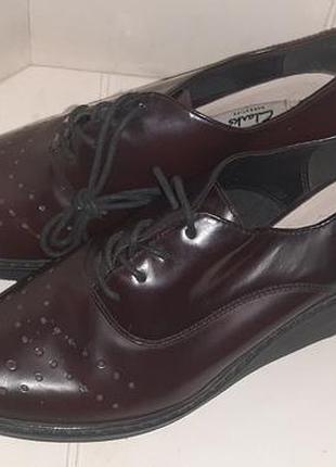Ковані броги clarks