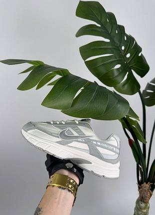 Чоловічі кросівки nike initiator white grey