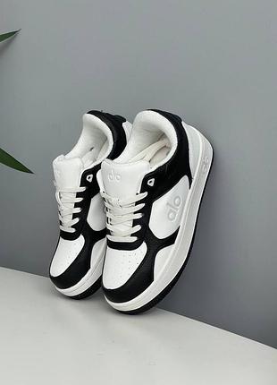 Жіночі кросівки alo yoga recovery mode sneaker black white