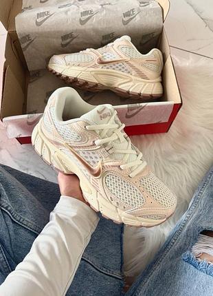 Жіночі кросівки nike v5 rnr soft pearl