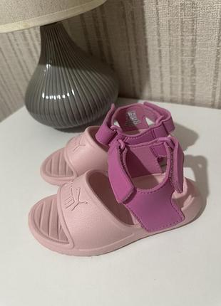 Босоніжки на дівчинку puma