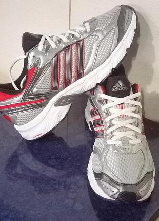 Кроссовки adidas supernova.