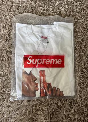 Футболка supreme