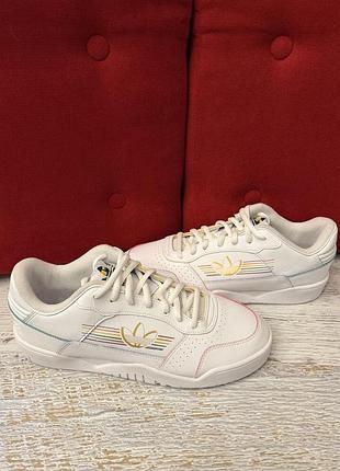 Фирменные кроссовки adidas 46 2/3р.