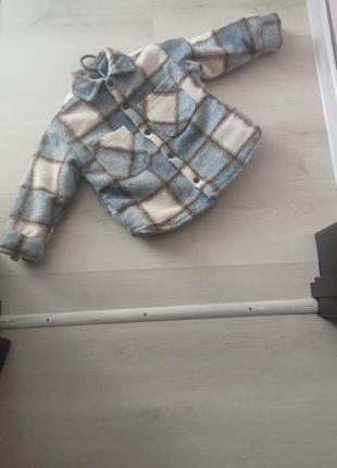 Теплая куртка рубашка zara. размер 104 (подойдет на 3-4 рочки).