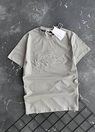 Стильная мужская футболка lacoste