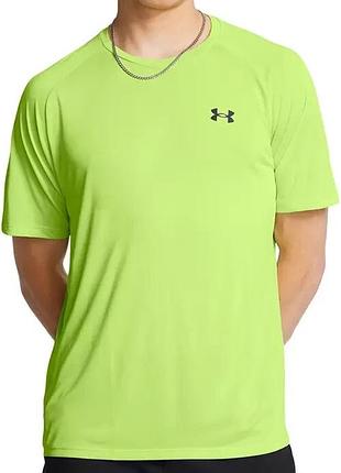 Спортивна футболка under armour розмір xxl