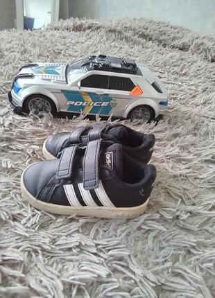 Обувь adidas