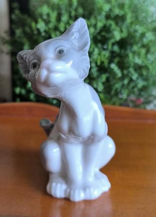 Фарфоровая фигурка lladro 2