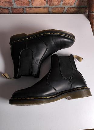Ботинки кожаные dr martens мужские