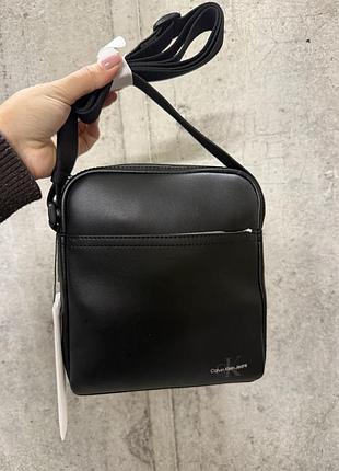 Чоловічий мессенджер calvin klein оригінал новий