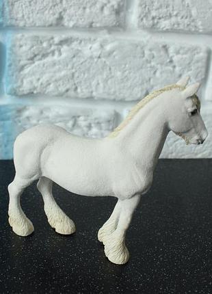 Schleich лошадь, кобила. 3