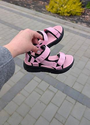 Трекери дитячі