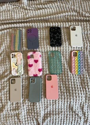 Продаю чехли на iphone 12про. всі вони були у використанні разів 3-4. на 2-х є дефекти,але продам за мінімальною ціною! кому цікаво-пишіть🙌🏻
