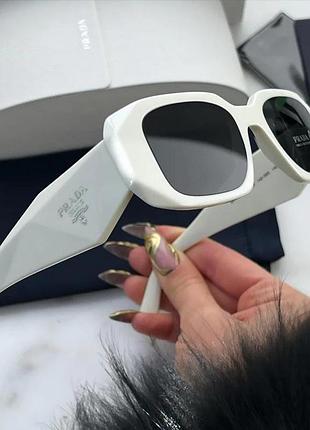 Сонцезахисні окуляри prada pr 17ws 1425s0 symbole white/grey