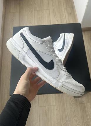Кросівки nike