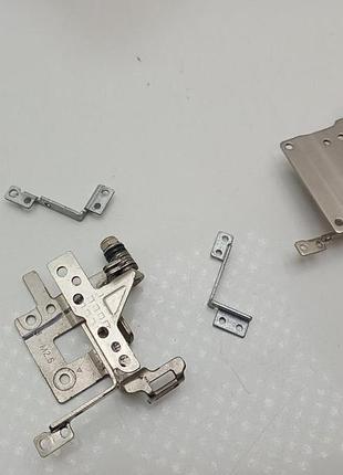 Петлі матриці для ноутбука asus f551ca (товар вживаний)