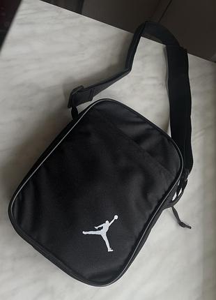 Сумка чорна чоловіча від jordan