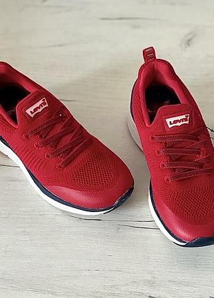 Нові з бірками дитячі кросівки  levi's austin (червоні)  на 32 розмір