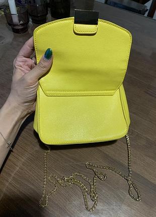 Жовта сумочка accessoires 3