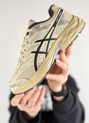 Жіночі кросівки asics gel-flux 4 beige black