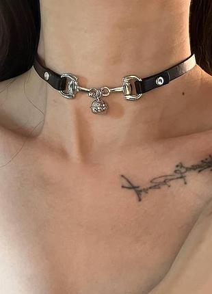 Чокер на шею, ошейник из искусственной кожи и подвеской в виде колокольчика, аниме чокер "сайлос любви и глубокий космос"