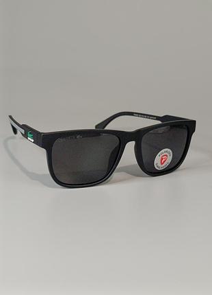 Polarised sunglasses