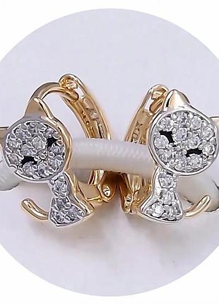 Сережки xuping котик з медичного золота позолота+родій. довжина 1 см. ширина 0,6 см.