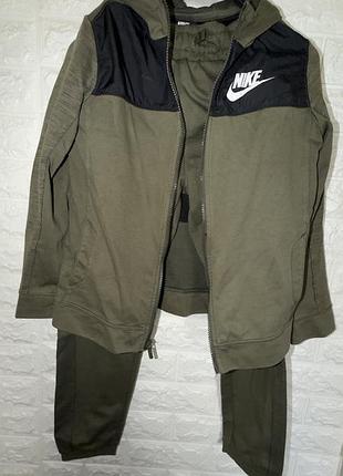 Детский костюм nike
