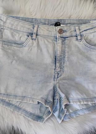 Короткие голубые джинсовые шорты h&amp;m divided 40р m l