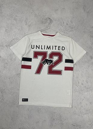 Біла футболка ecko unltd з принтом