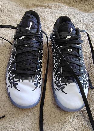 Продам кроссовки jordan 2