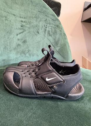 Nike босоніжки 25 розмір