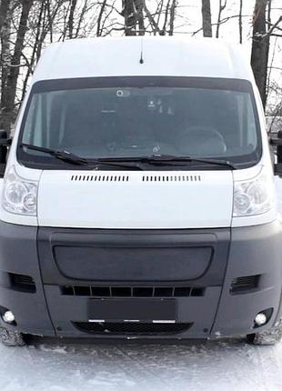 Зимова накладка на решітку радіатора (глянцева) peugeot boxer 2014- (решітка). заглушка решітки радіатора