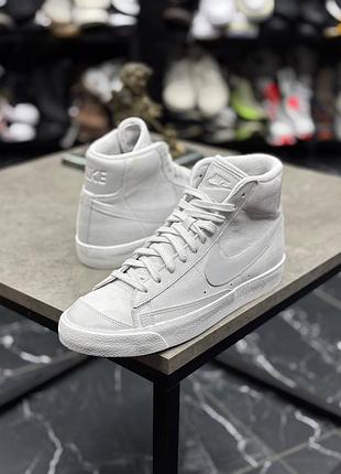 Оригінальні високі кеди nike blazer