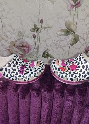 Продам crocs. 2