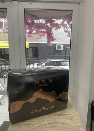 Salvatore ferragamo signorina misteriosa