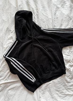 Худі толстовка чорна принт adidas велюр укорочена