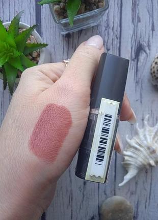 Нюдово-коричнева матова помада maybelline new york hydra extreme matte тон 940 chocolate truffle